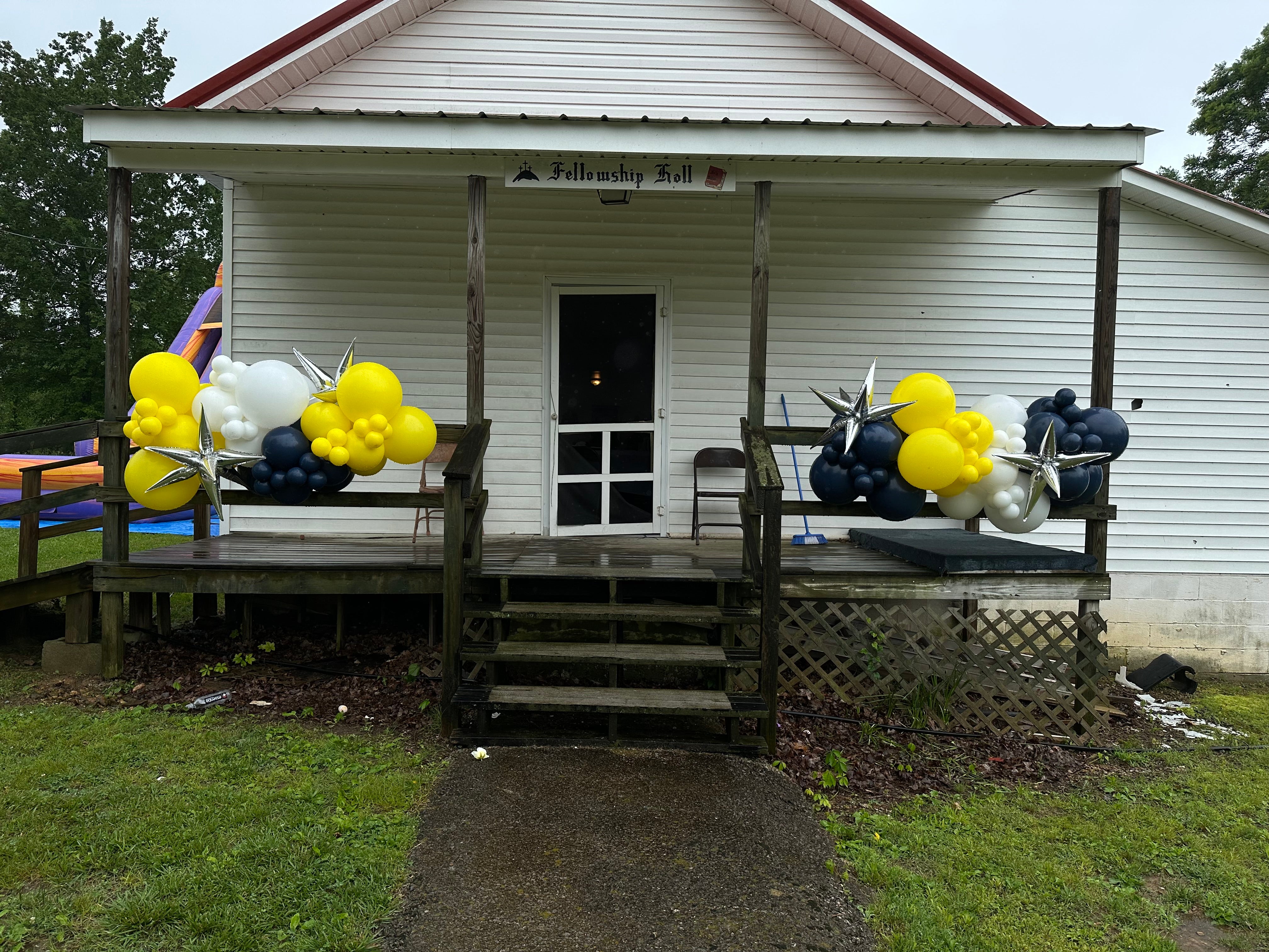 Bee Unique Balloons 